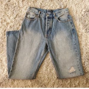 BRANDY MELVILLE MOM JEANS